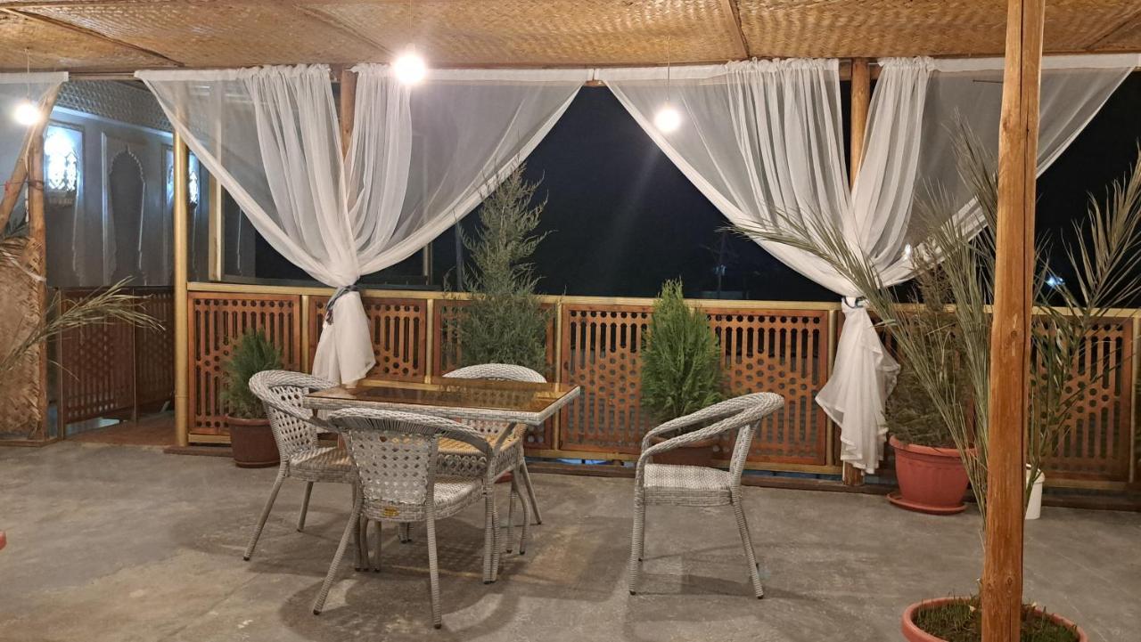 Naqshband Hotel Bukhara Bagian luar foto